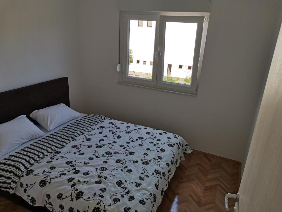 Ad Apartman Bileca Luaran gambar